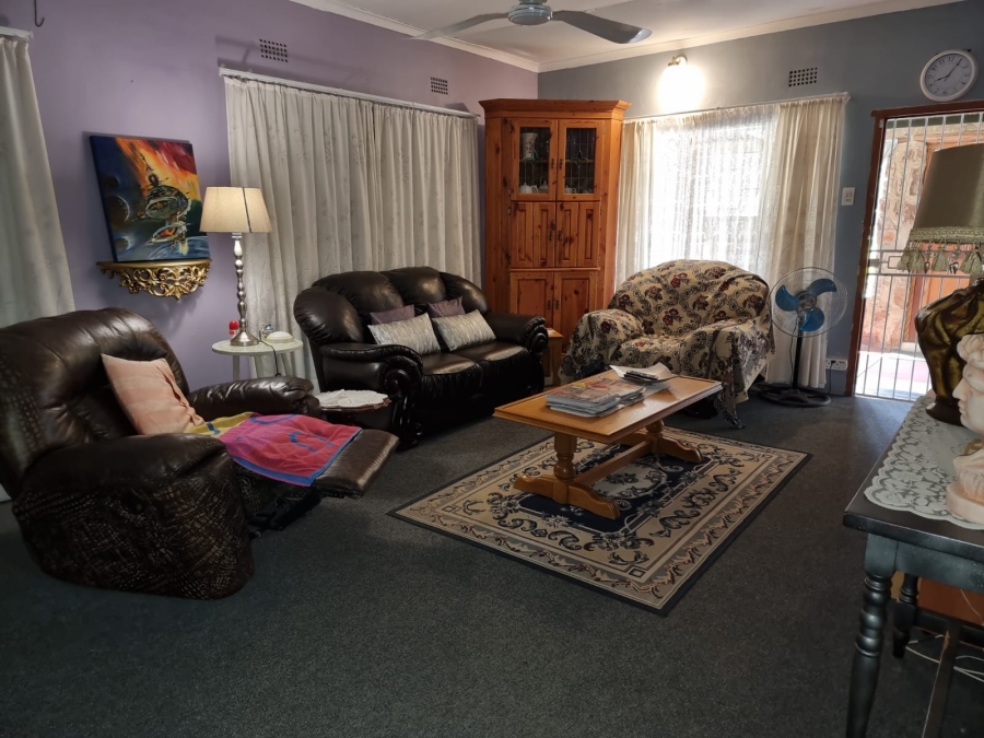 3 Bedroom Property for Sale in Mooinooi North West